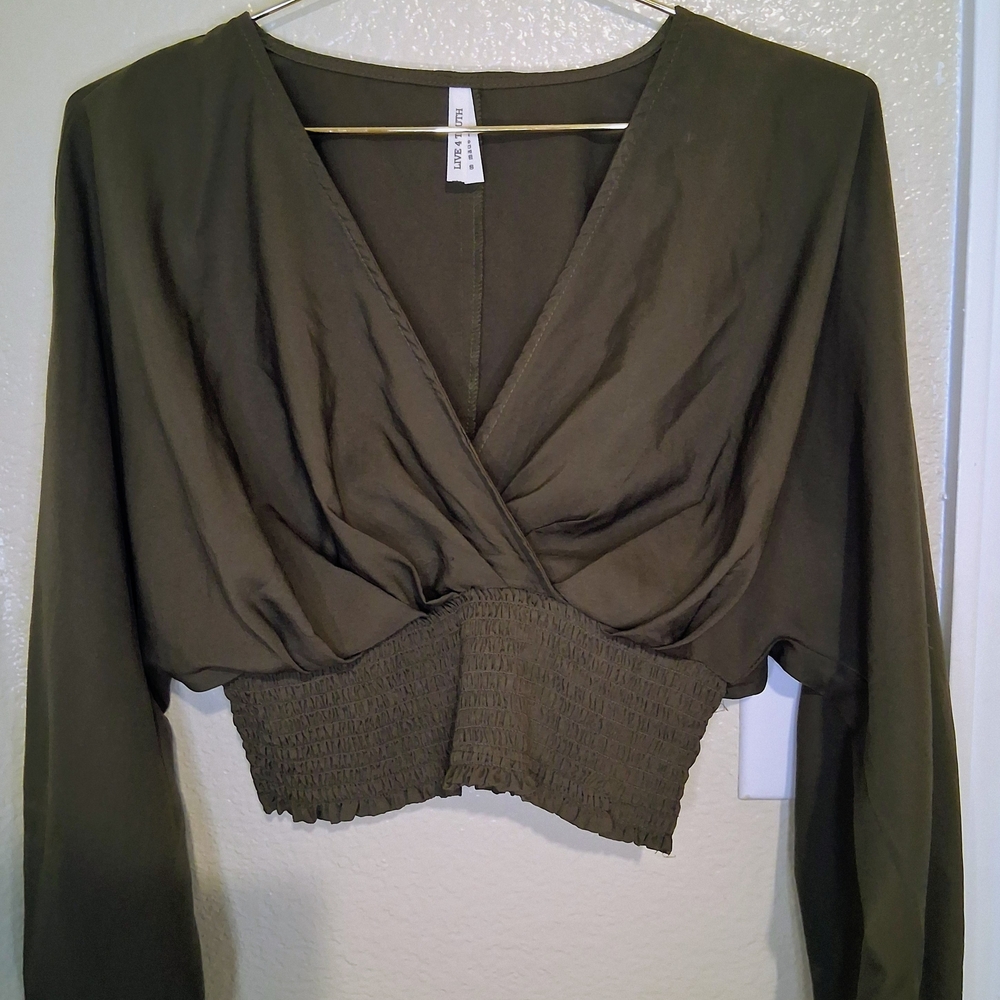Olive Long Sleve Croped Top